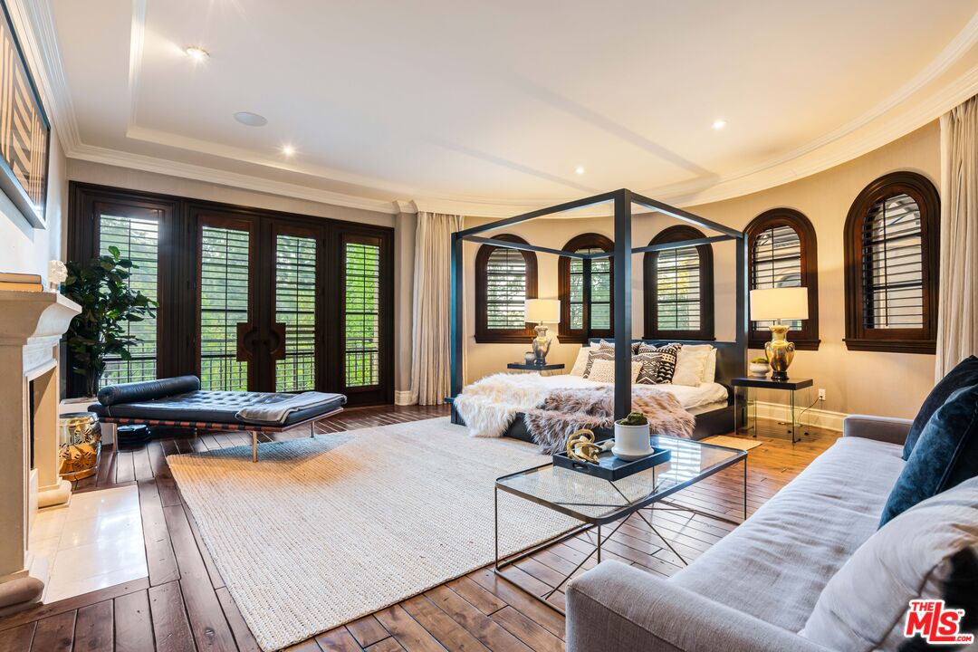 1744 Stone Canyon Rd