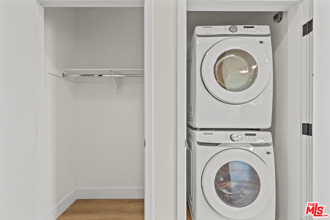 5657 Virginia Ave Unit: 301