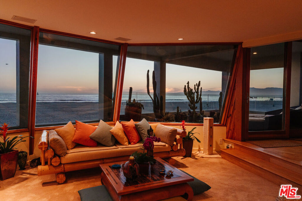 2 Outrigger Street 2