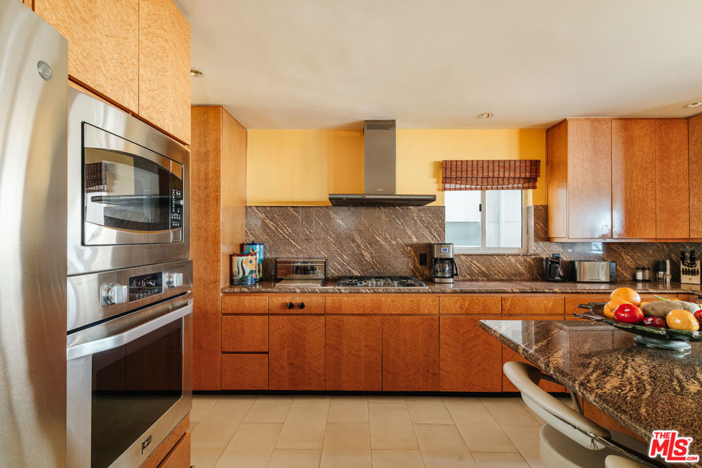 2 Outrigger Street 2