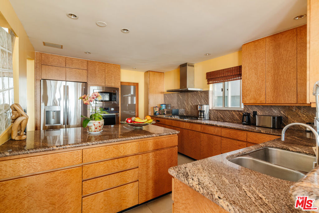 2 Outrigger Street 2
