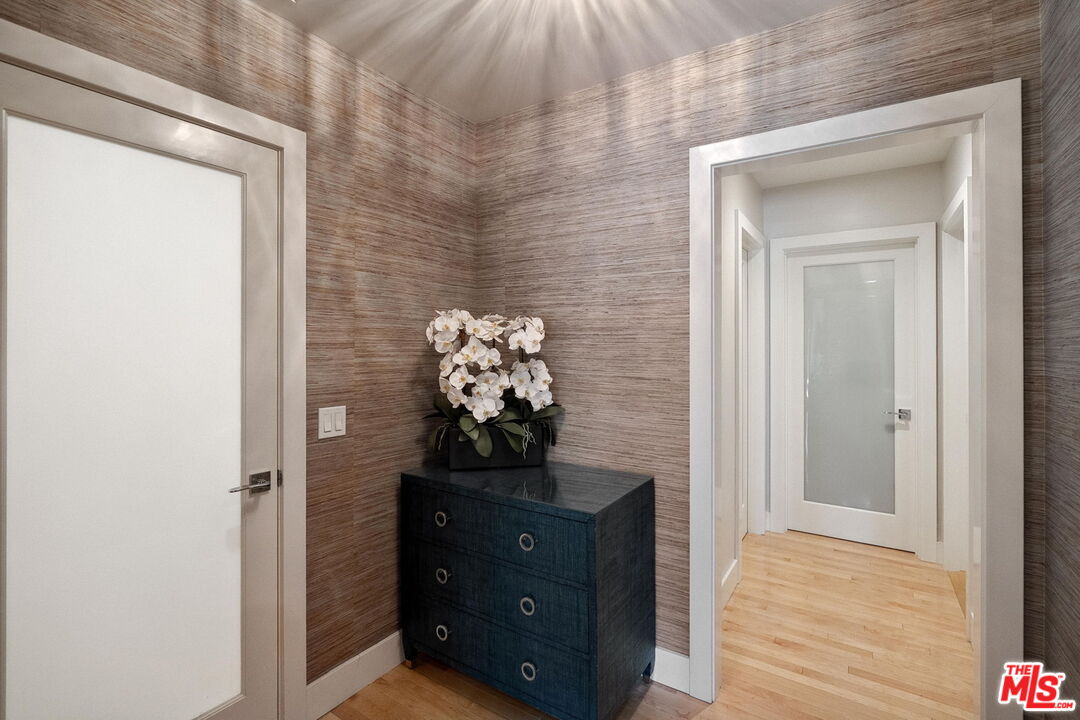 5812 Ocean View Blvd