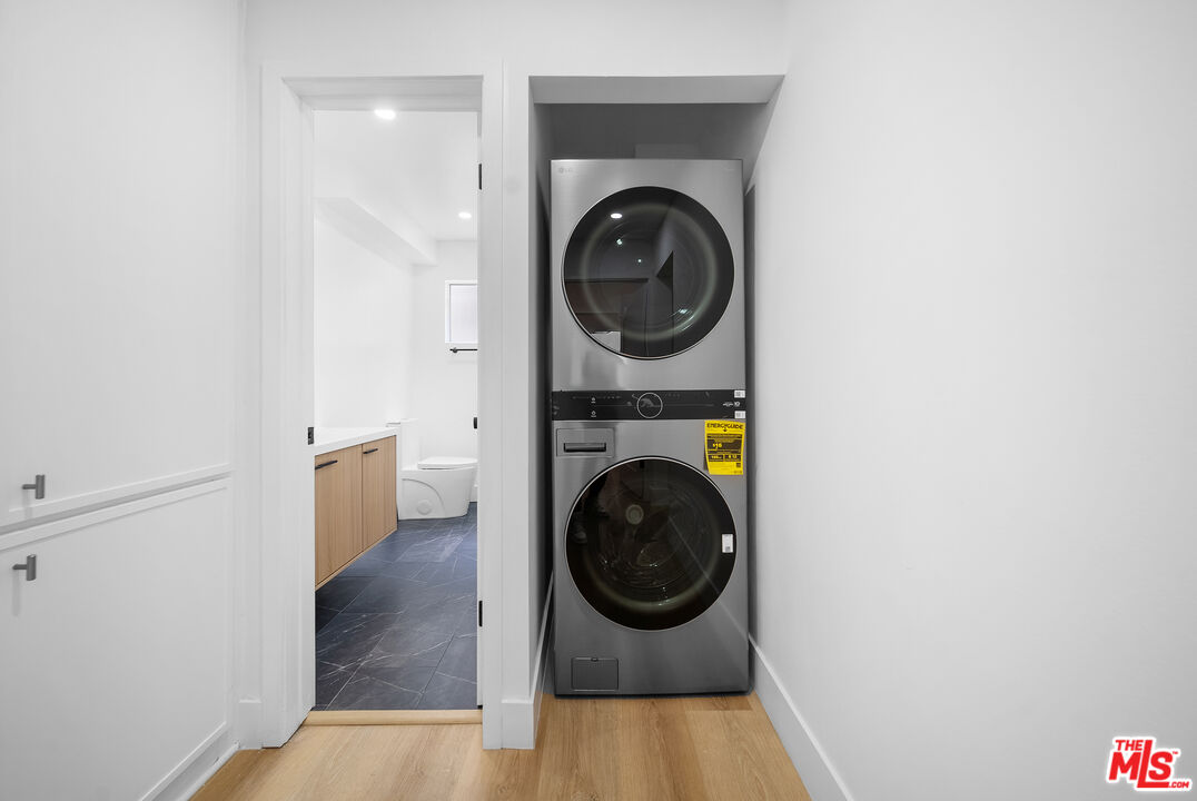 605 San Vicente Blvd Unit: 204