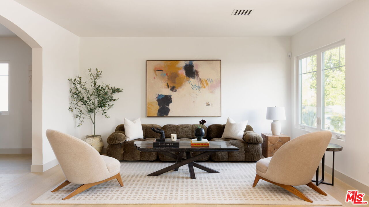 1603 New York Dr