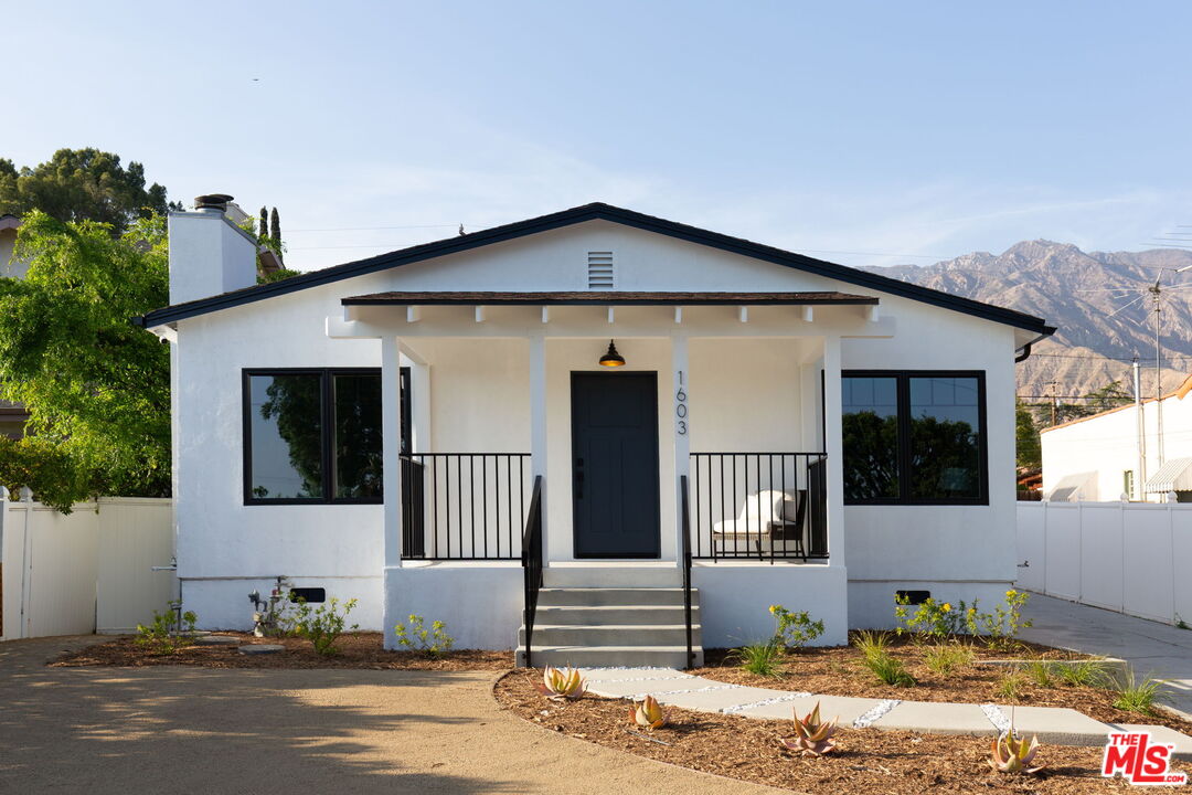 1603 New York Dr