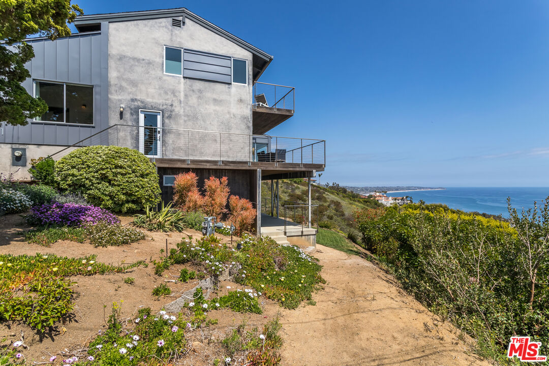 32701 Vista De Los Ondas Street