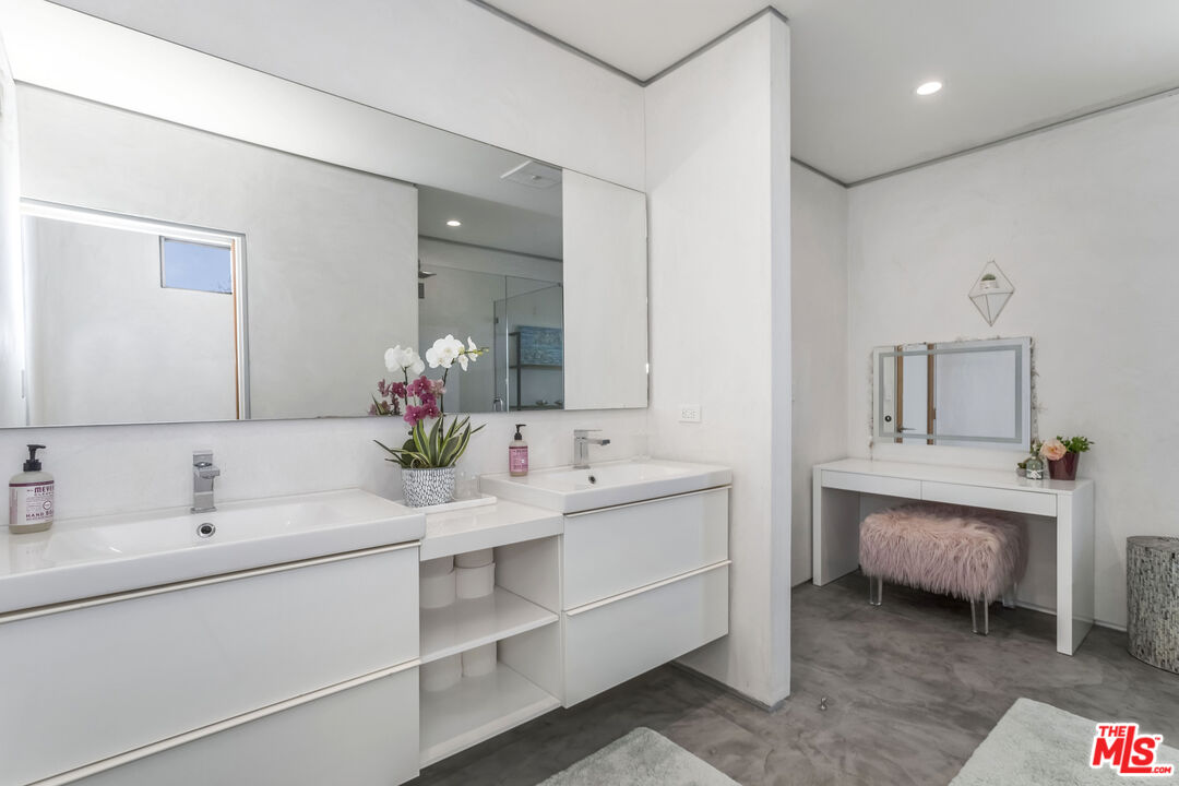 32701 Vista De Los Ondas Street