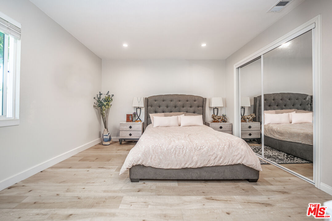 29846 Grandifloras Rd