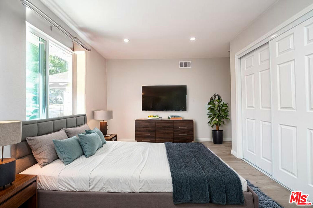 29846 Grandifloras Rd