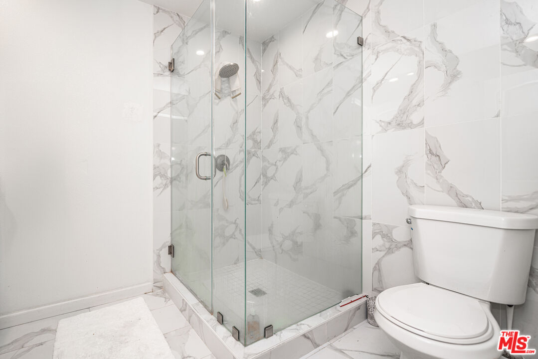 29846 Grandifloras Rd