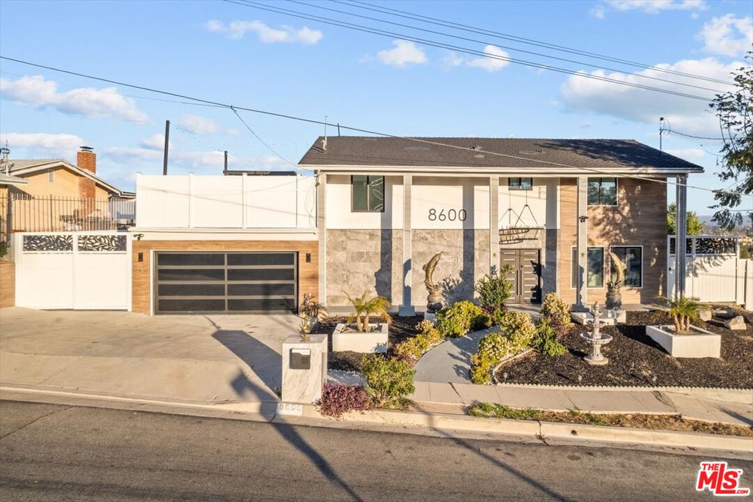 8600 Farralone Avenue
