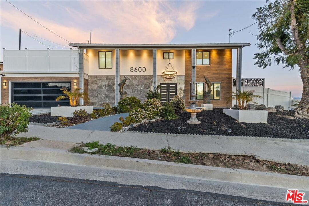 8600 Farralone Avenue