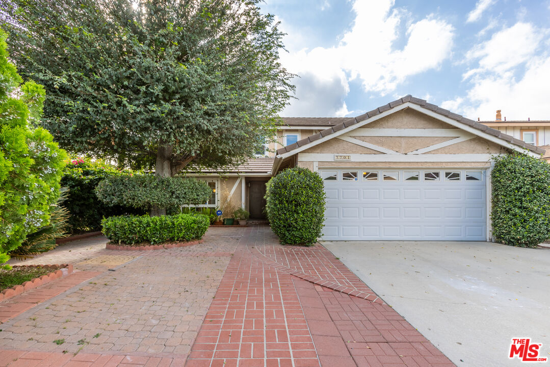 7701 Comanche Avenue