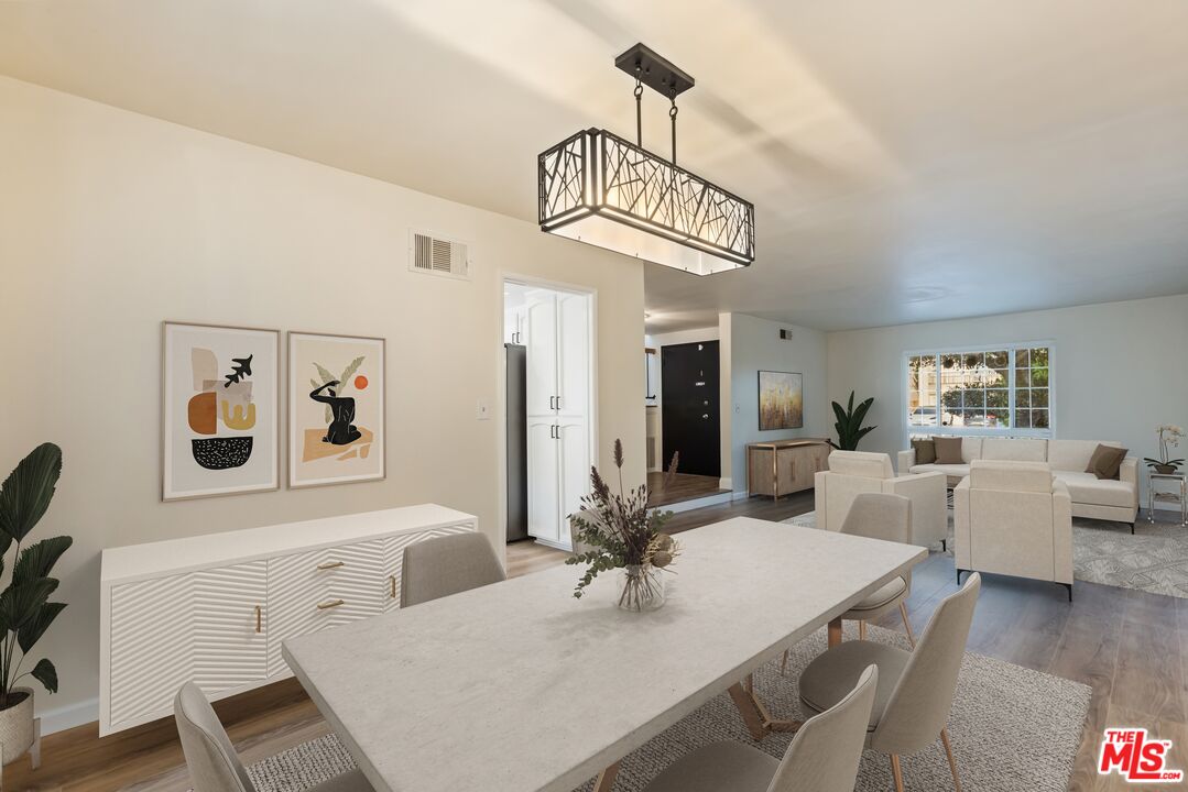 7701 Comanche Avenue