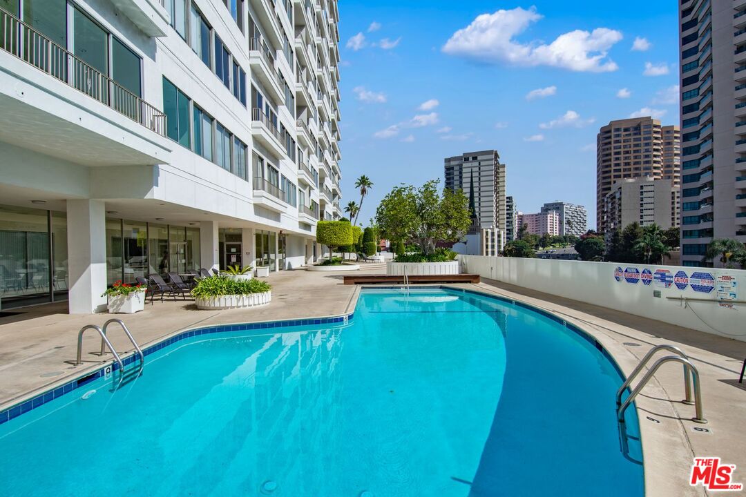 10501 Wilshire Blvd Unit: 1902