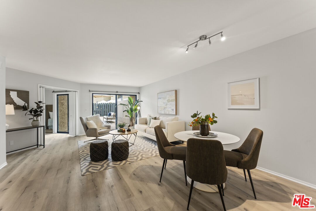 4589 Via Marisol Unit: 160