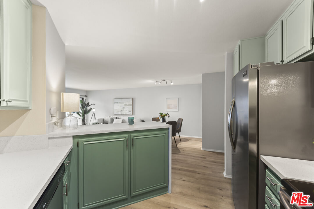 4589 Via Marisol Unit: 160