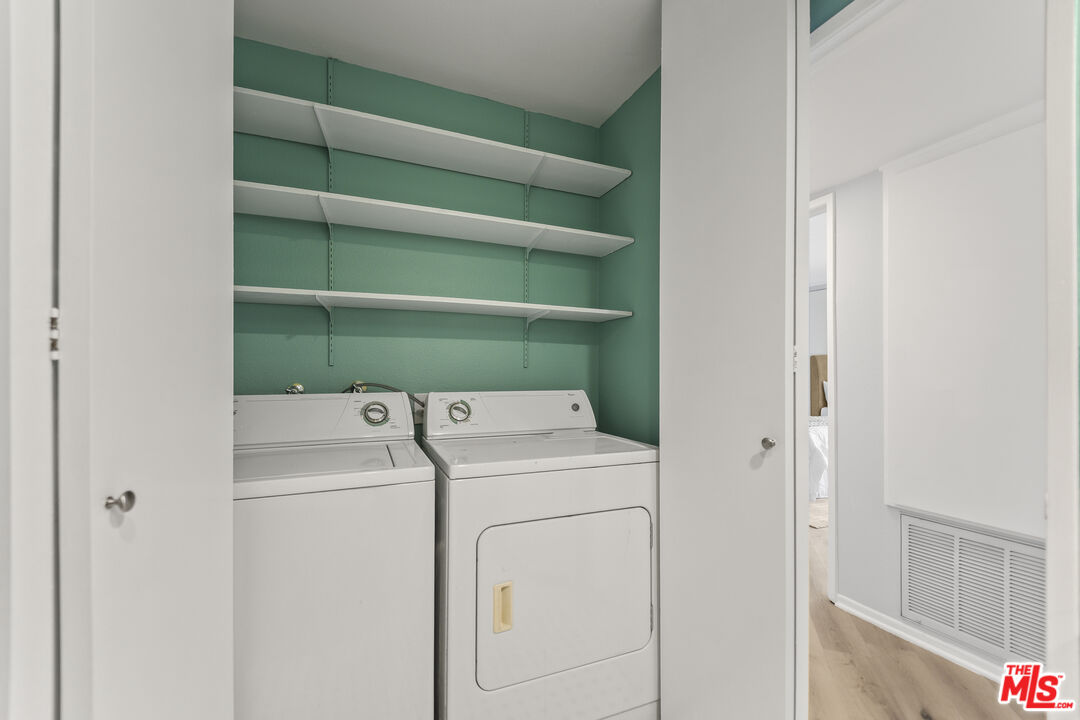 4589 Via Marisol Unit: 160