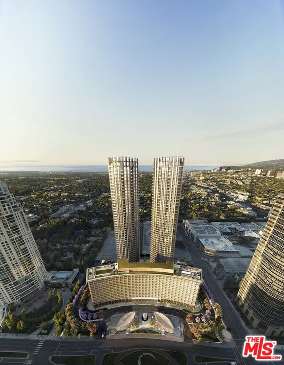 211 W Elm Ct Unit: 26C