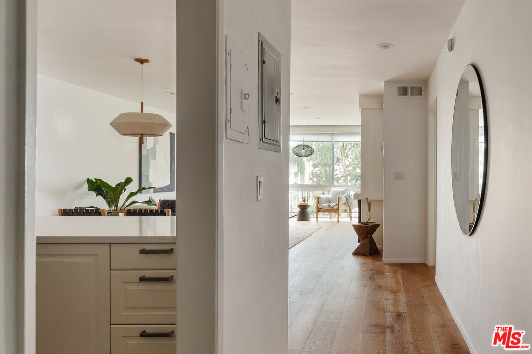 11687 Montana Ave Unit: 209