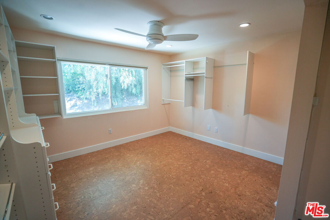 19616 Pine Valley Ave