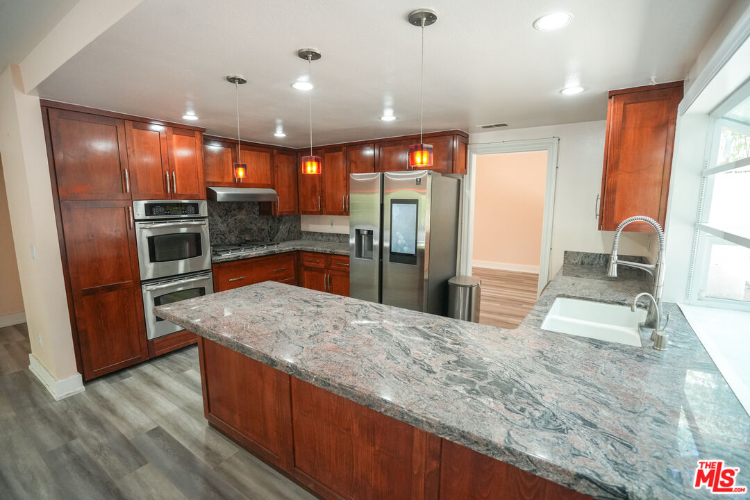 19616 Pine Valley Ave