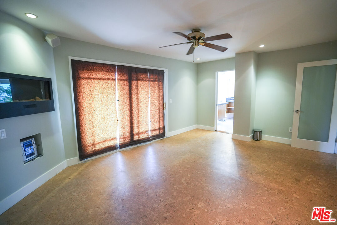 19616 Pine Valley Ave