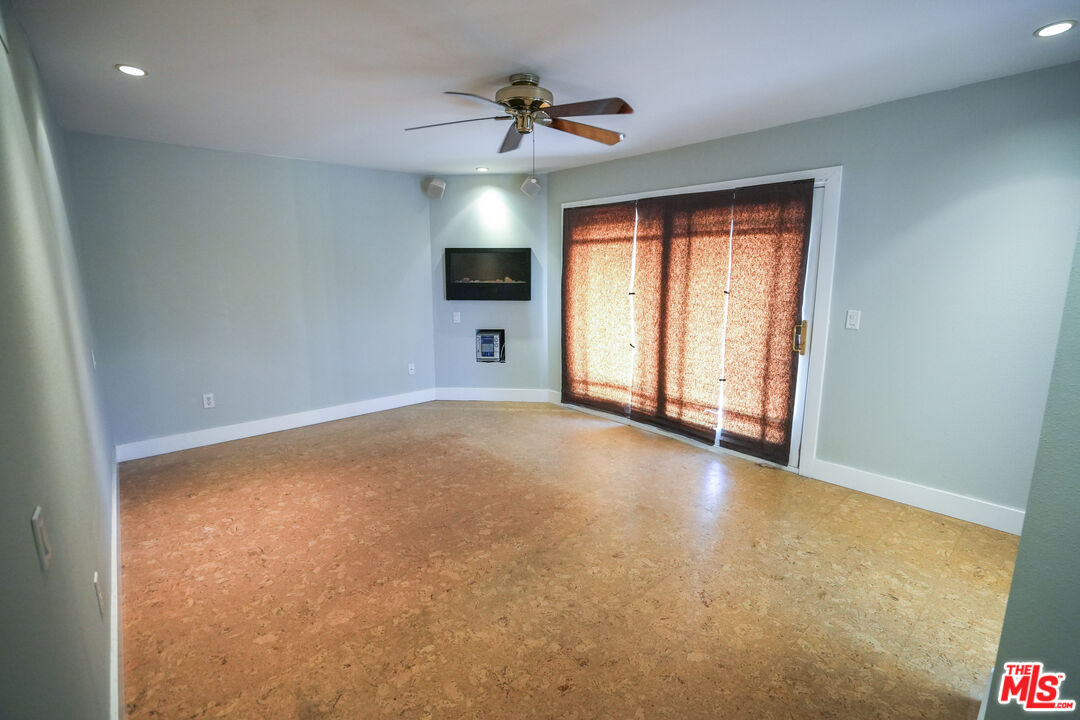 19616 Pine Valley Ave