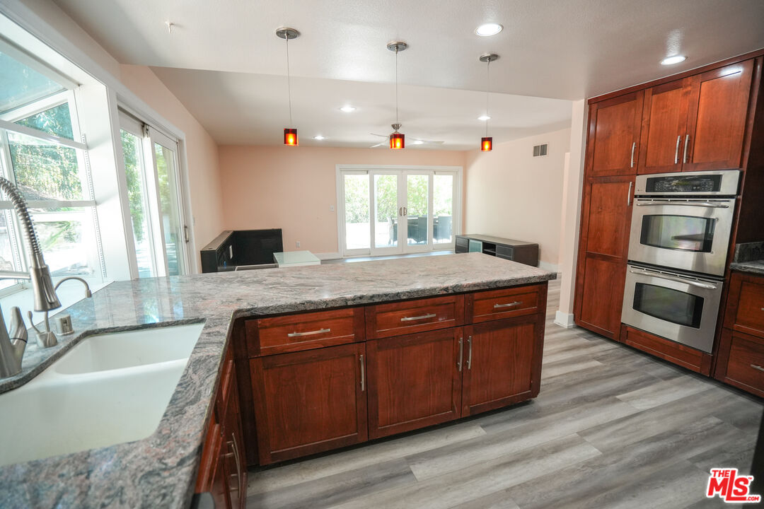 19616 Pine Valley Ave