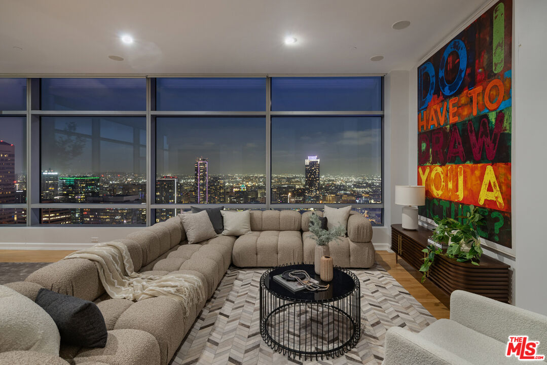 900 W Olympic Blvd Unit: 38K