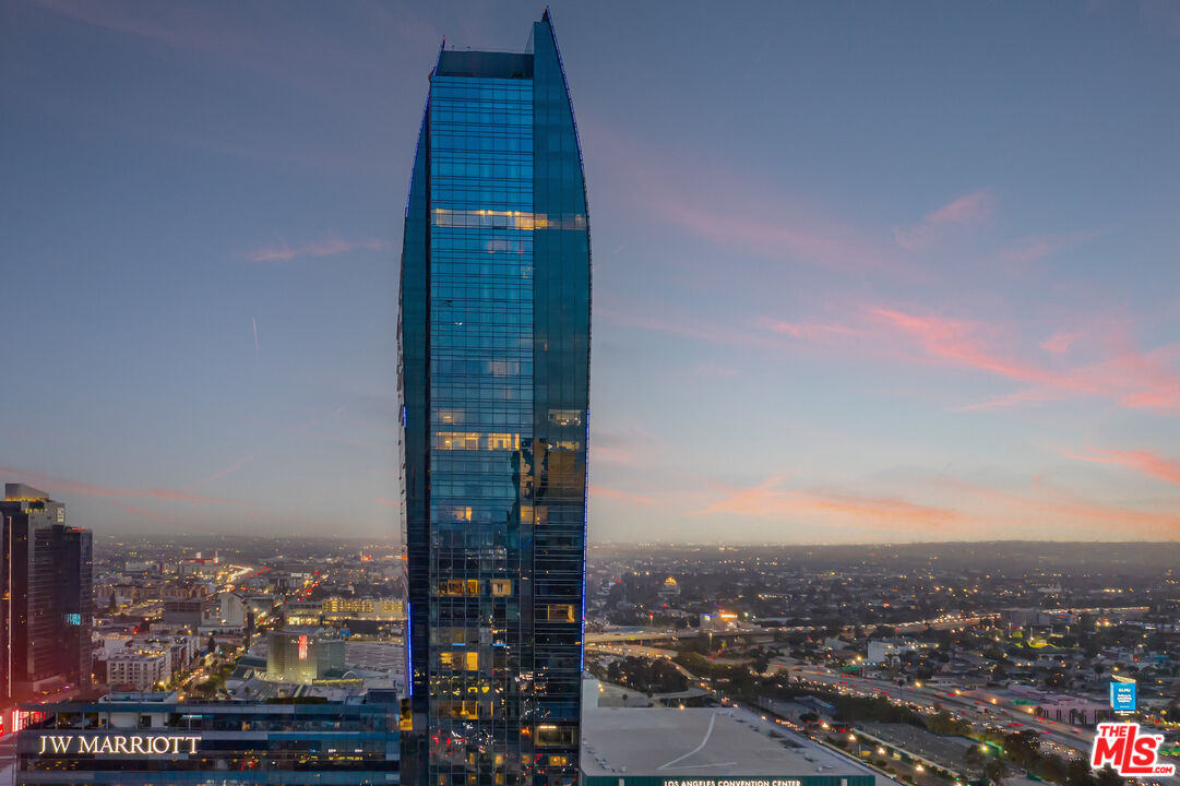 900 W Olympic Blvd Unit: 38K