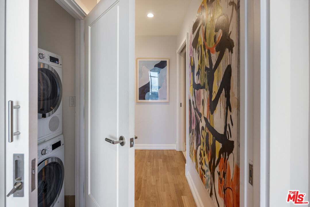 900 W Olympic Blvd Unit: 38K