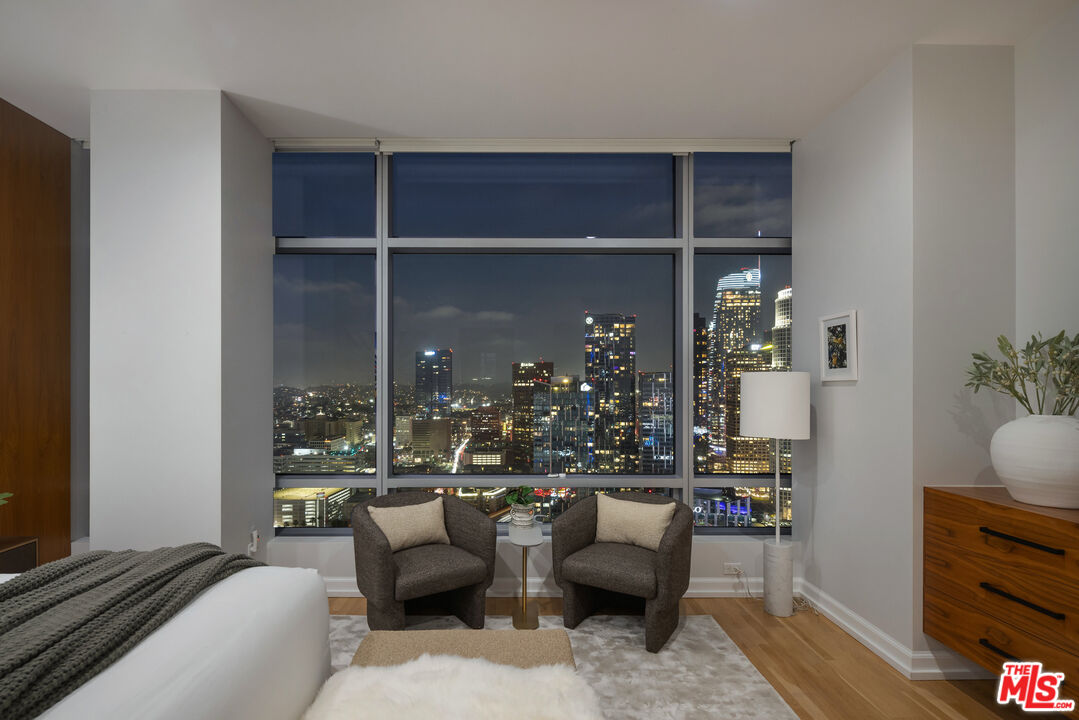 900 W Olympic Blvd Unit: 38K