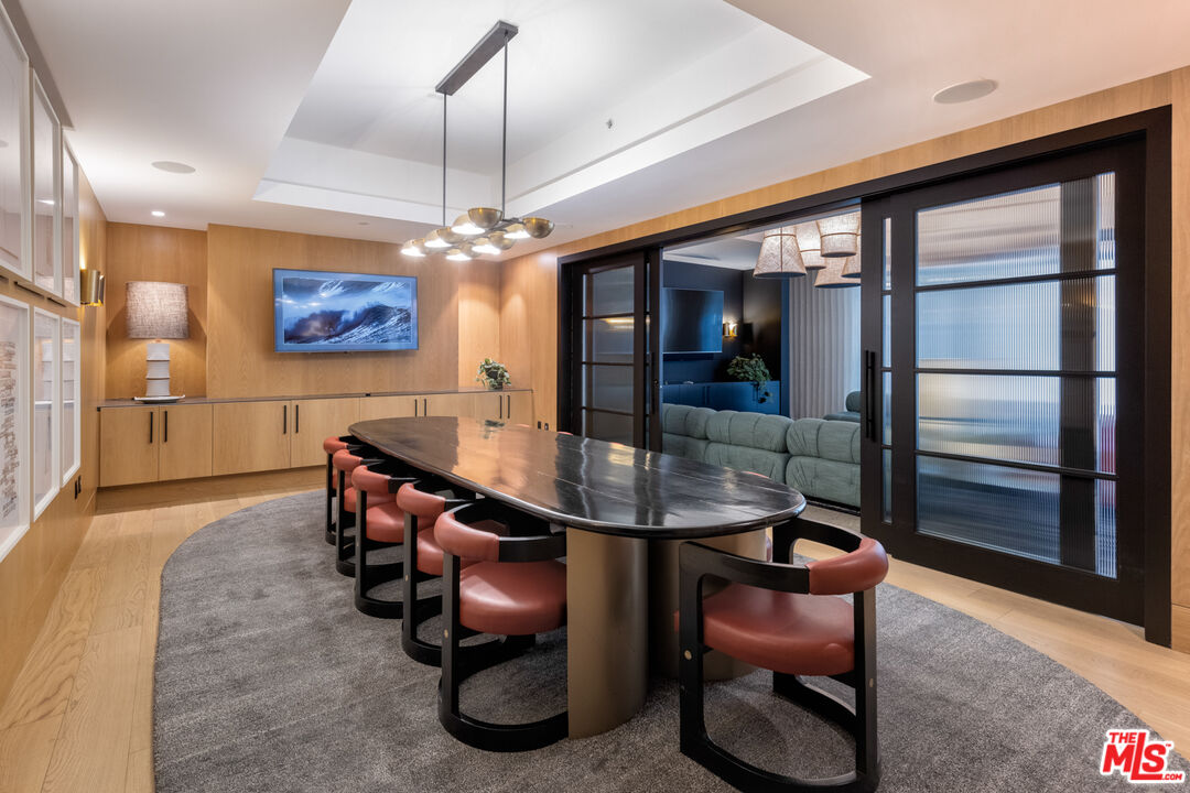 10777 Wilshire Blvd Unit: 402