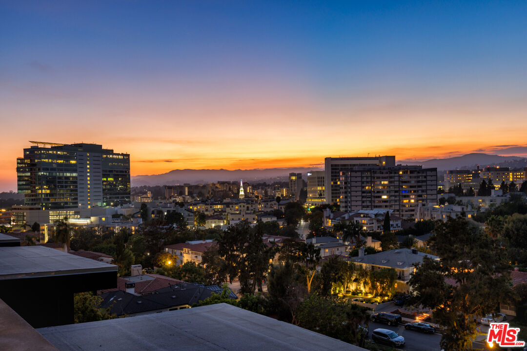 10777 Wilshire Blvd Unit: 402