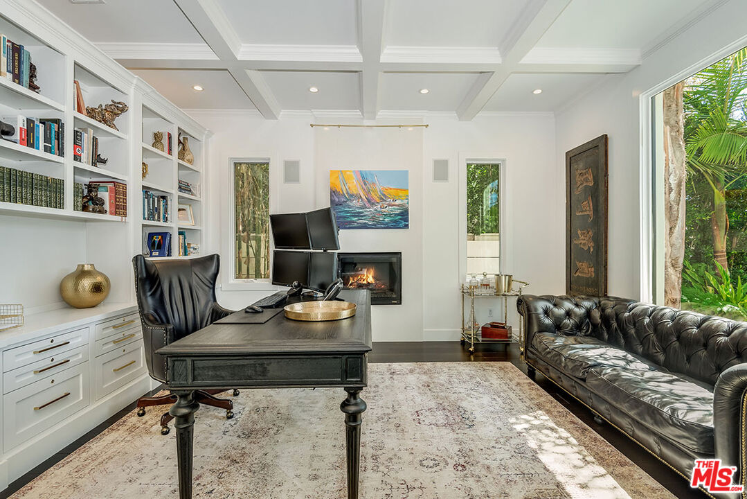 6235 Drexel Ave