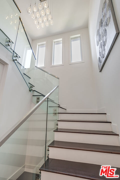 6235 Drexel Ave