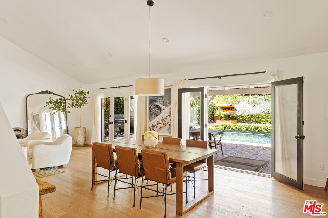 4317 Park Fortuna