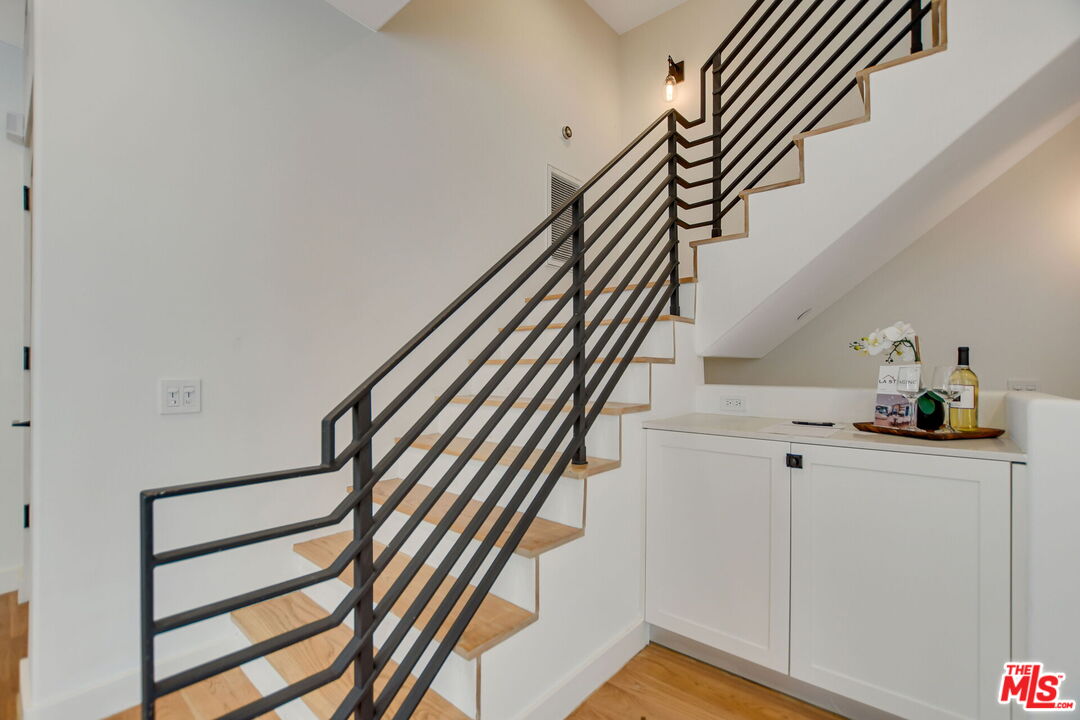 1253 17th St Unit: 103