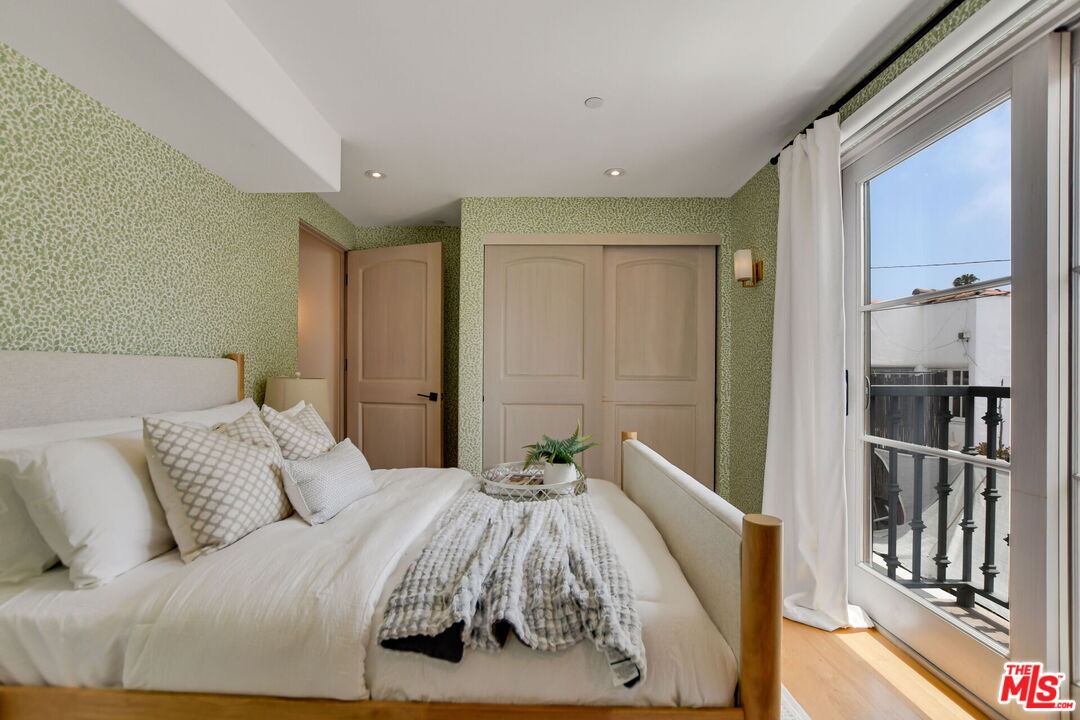 1253 17th St Unit: 103