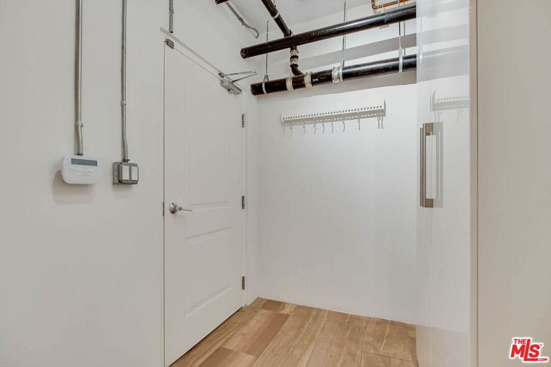 1253 17th St Unit: 103