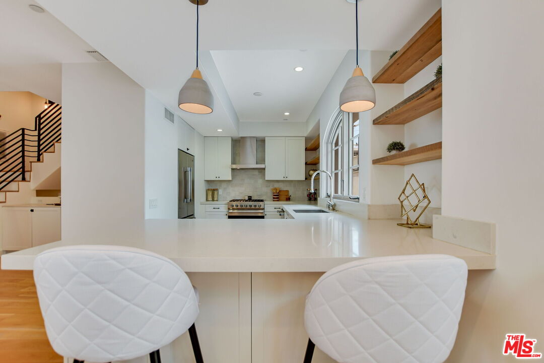 1253 17th St Unit: 103