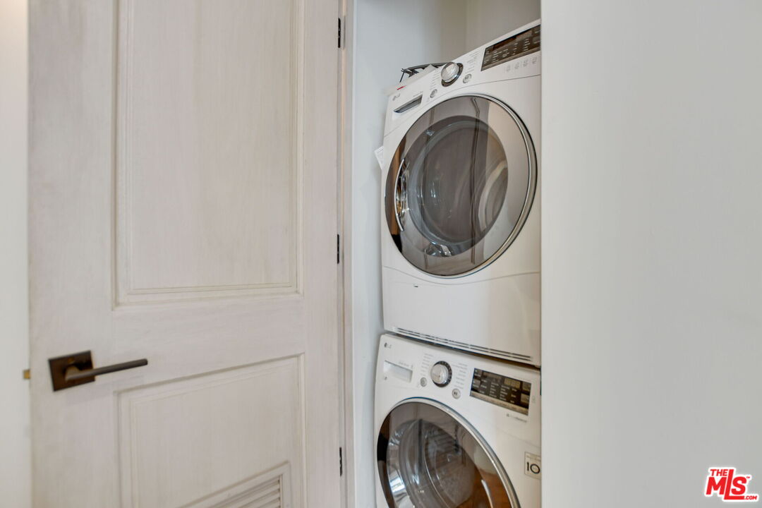 1253 17th St Unit: 103