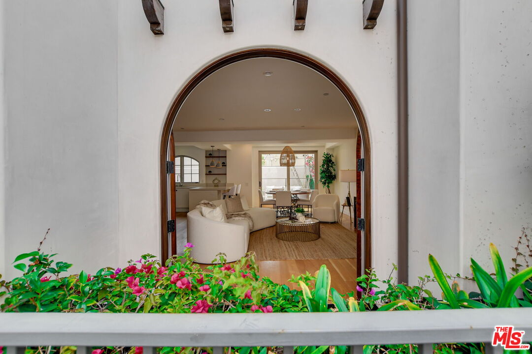 1253 17th St Unit: 103