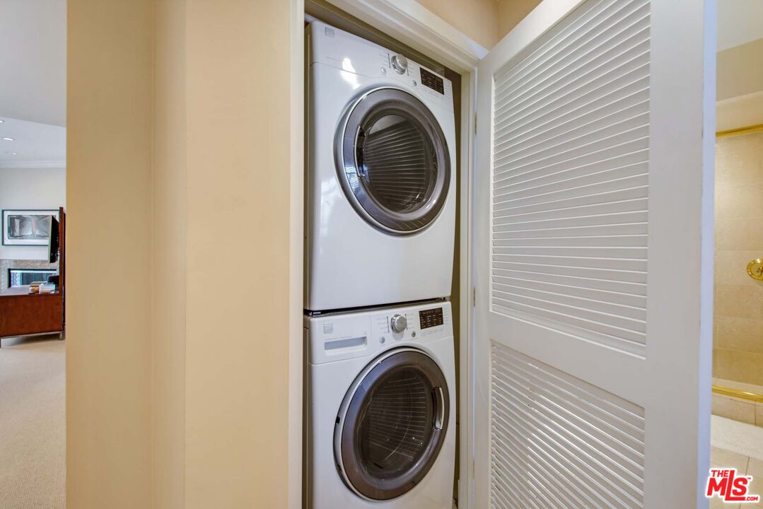 11847 Gorham Ave Unit: 202