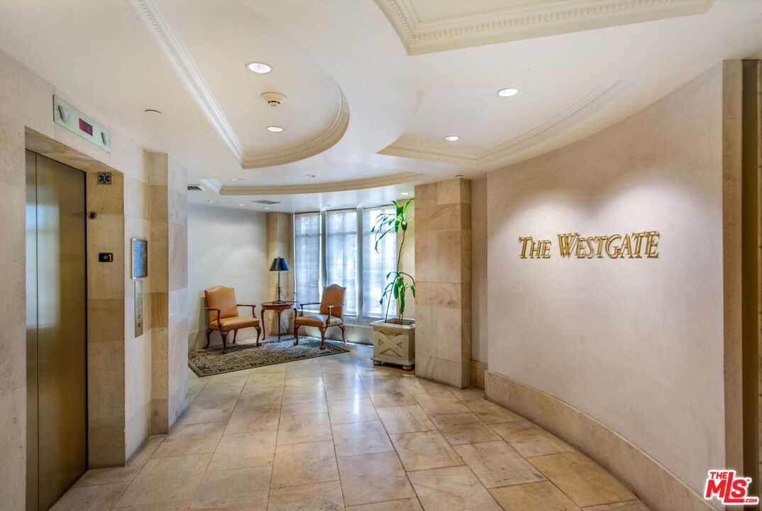 11847 Gorham Ave Unit: 202