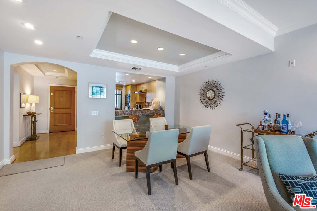 11847 Gorham Ave Unit: 202