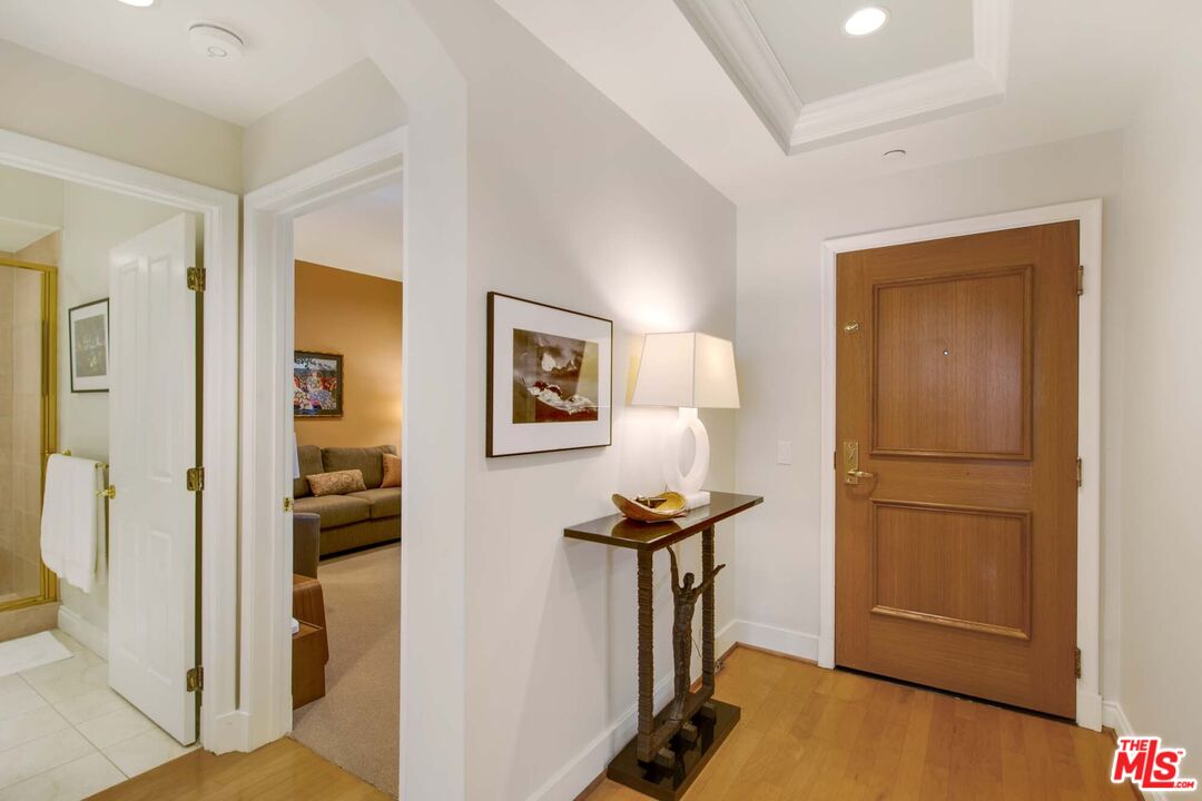 11847 Gorham Ave Unit: 202