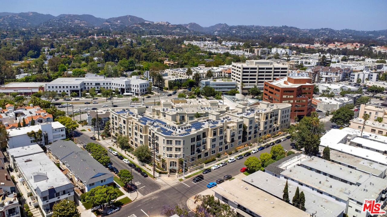 11847 Gorham Ave Unit: 202