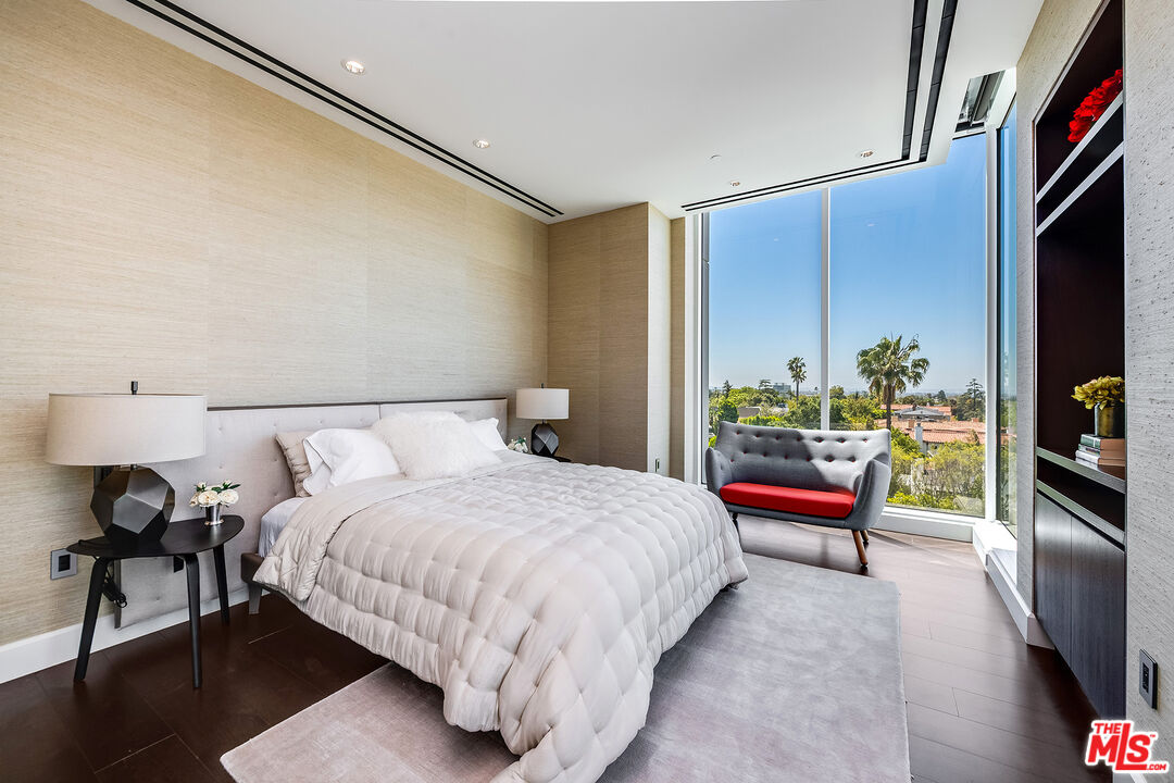 1200 Club View Dr Unit: 6S